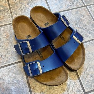 BIRKENSTOCK